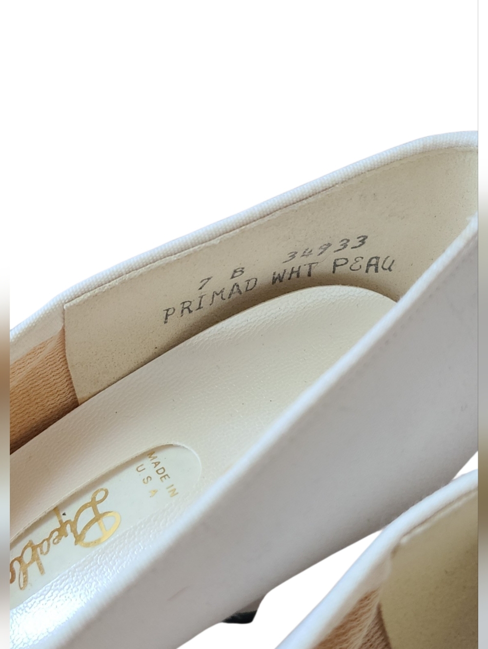VINTAGE | DYEABLES | BRIDAL PUMPS W/FLORAL LACE APPLIQUÉ | SIZE 7 - Picture 9 of 11